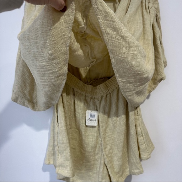 NWT Free People Pietro Smocked Draped Dolman Sleeve Open Back Romper - Picture 5 of 6